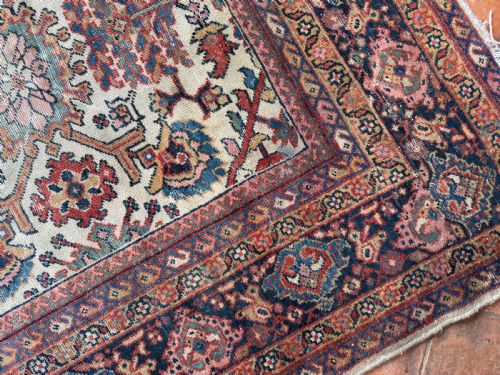 DISTRESSED ANTIQUE MAHAL CARPET - ADDITIONAL PHOTO 9