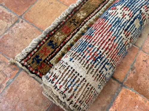 ANTIQUE HERIZ RUNNER - ADDITIONAL PHOTO 1