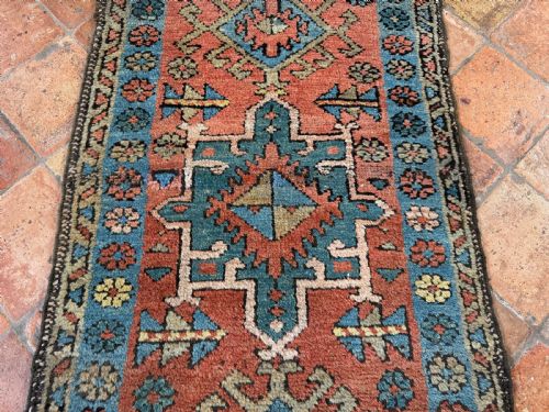 ANTIQUE HERIZ RUNNER - ADDITIONAL PHOTO 2