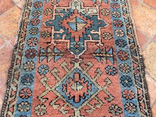 ANTIQUE HERIZ RUNNER - ADDITIONAL PHOTO 3
