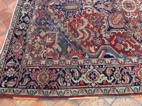 ANTIQUE HERIZ CARPET - ADDITIONAL PHOTO 4