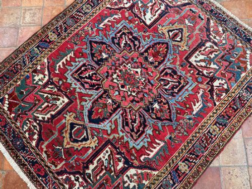 ANTIQUE HERIZ RUG - ADDITIONAL PHOTO 4