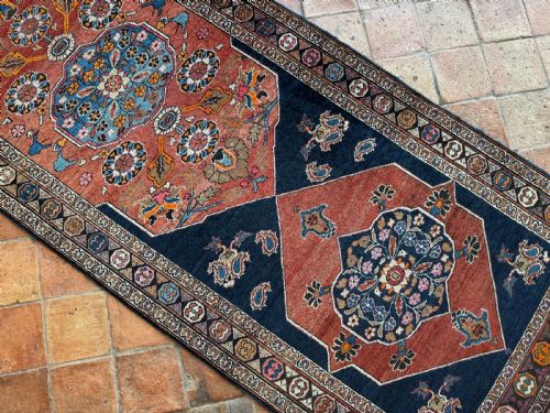 ANTIQUE HERIZ RUNNER - ADDITIONAL PHOTO 4