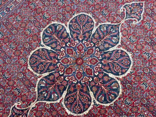 ANTIQUE TABRIZ CARPET - ADDITIONAL PHOTO 1