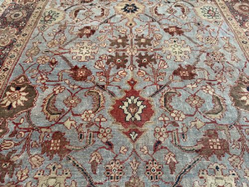 ANTIQUE MAHAL CARPET - ADDITIONAL PHOTO 1