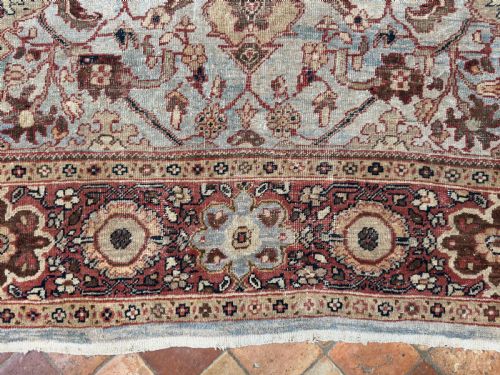 ANTIQUE MAHAL CARPET - ADDITIONAL PHOTO 11
