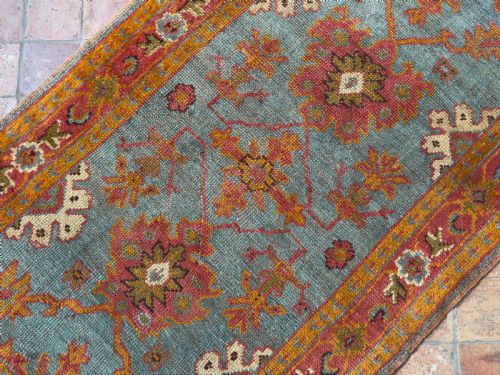 ANTIQUE USHAK RUG - ADDITIONAL PHOTO 8