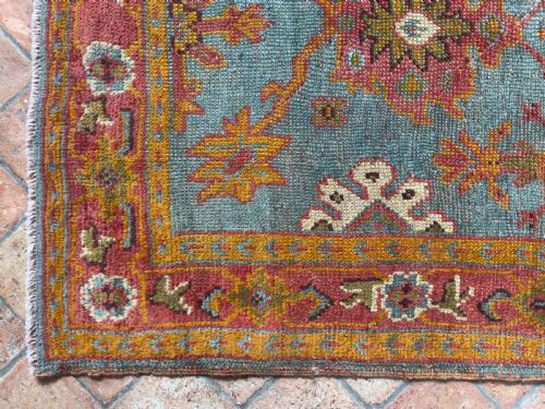 ANTIQUE USHAK RUG - ADDITIONAL PHOTO 9