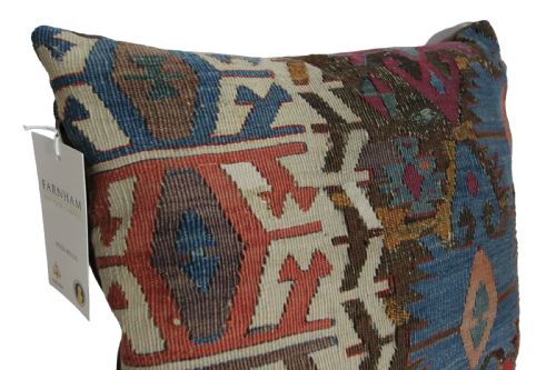 ANTIQUE KILIM CUSHION - ADDITIONAL PHOTO 2