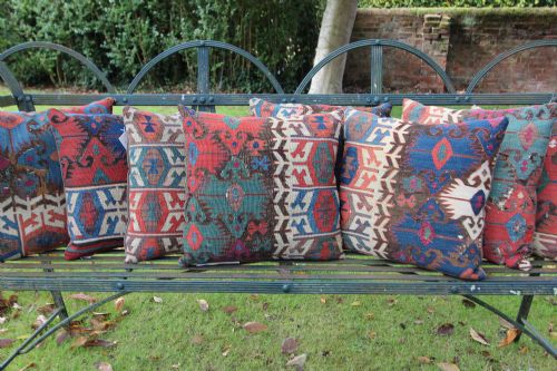 ANTIQUE KILIM CUSHION - ADDITIONAL PHOTO 6