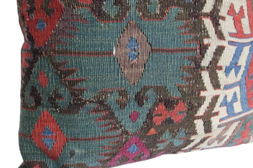 ANTIQUE KILIM CUSHION - ADDITIONAL PHOTO 2