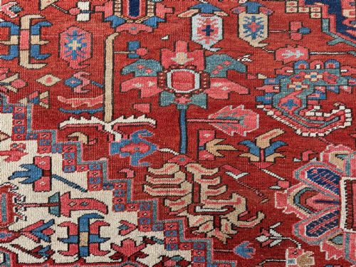 ANTIQUE HERIZ CARPET - ADDITIONAL PHOTO 1