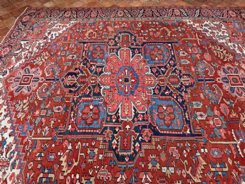 ANTIQUE HERIZ CARPET - ADDITIONAL PHOTO 2