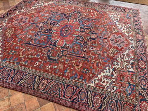 ANTIQUE HERIZ CARPET - ADDITIONAL PHOTO 10