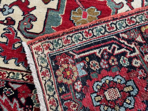 ANTIQUE SERAPI CARPET - ADDITIONAL PHOTO 2