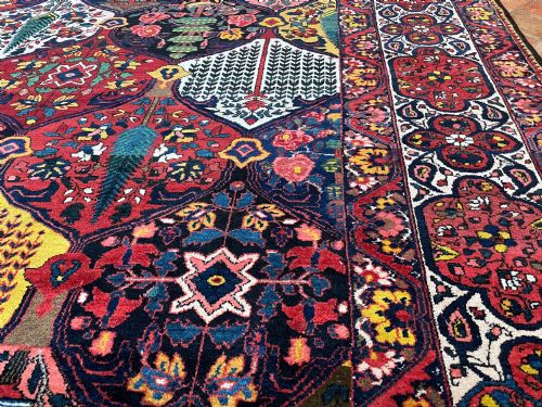 ANTIQUE BAKTIARI CARPET - ADDITIONAL PHOTO 7