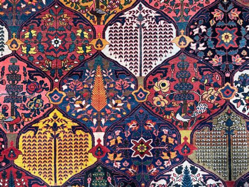ANTIQUE BAKTIARI CARPET - ADDITIONAL PHOTO 10
