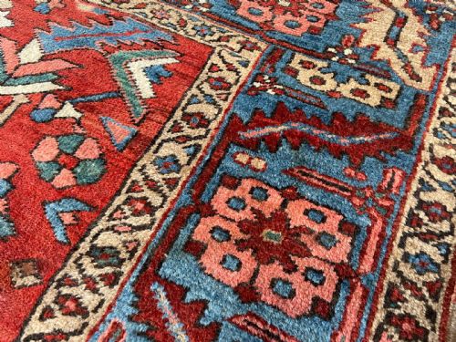 ANTIQUE BAKSHAISH CARPET - ADDITIONAL PHOTO 2