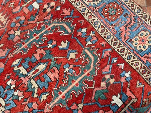 ANTIQUE BAKSHAISH CARPET - ADDITIONAL PHOTO 3
