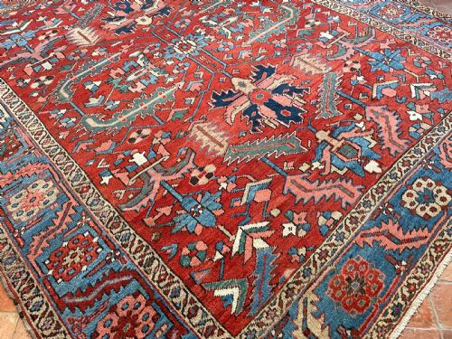 ANTIQUE BAKSHAISH CARPET - ADDITIONAL PHOTO 9