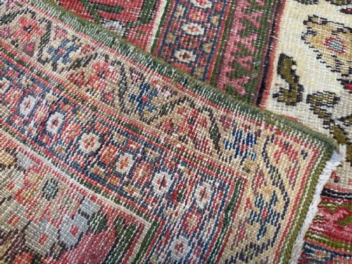 ANTIQUE MAHAL CARPET - ADDITIONAL PHOTO 1