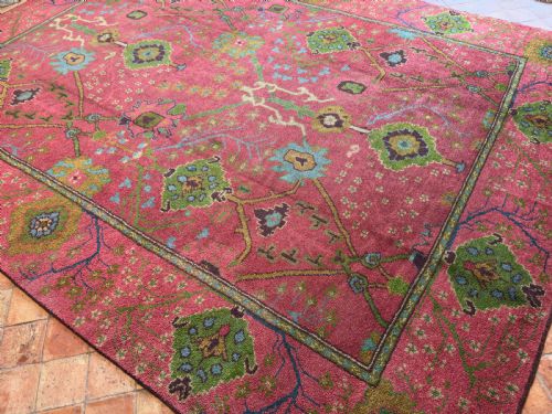 ANTIQUE DONEGAL CARPET - ADDITIONAL PHOTO 5