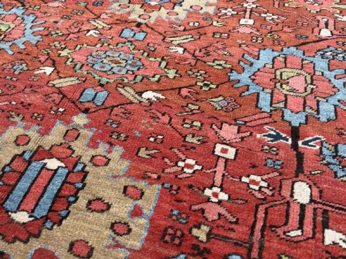 RARE ANTIQUE HERIZ CARPET - ADDITIONAL PHOTO 4