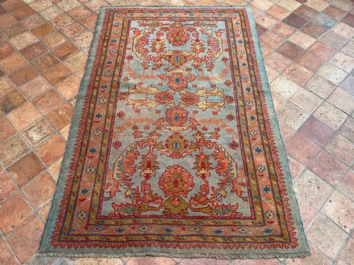 ANTIQUE USHAK RUG - ADDITIONAL PHOTO 3