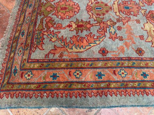 ANTIQUE USHAK RUG - ADDITIONAL PHOTO 4
