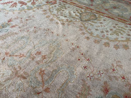 RARE ANTIQUE USHAK CARPET - ADDITIONAL PHOTO 6