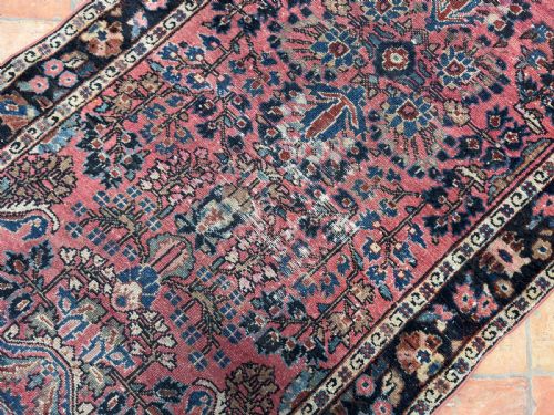 DISTRESSED ANTIQUE SAROUK RUNNER - ADDITIONAL PHOTO 9
