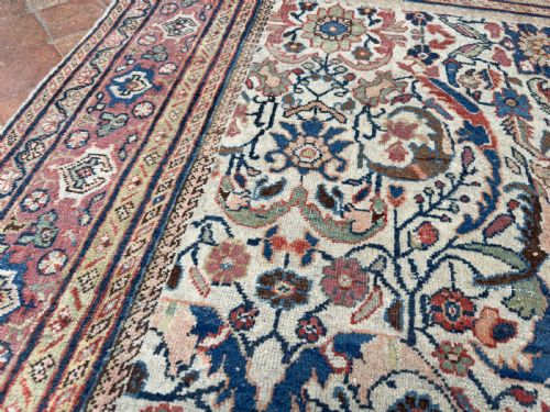 ANTIQUE MAHAL CARPET - ADDITIONAL PHOTO 8