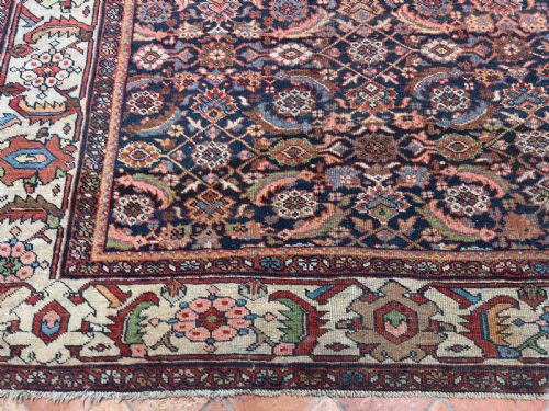 ANTIQUE FARAHAN CARPET - ADDITIONAL PHOTO 4