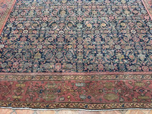 ANTIQUE FARAHAN CARPET - ADDITIONAL PHOTO 2