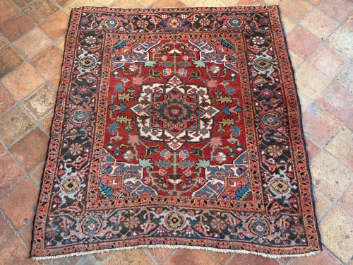 ANTIQUE HERIZ RUG - ADDITIONAL PHOTO 3