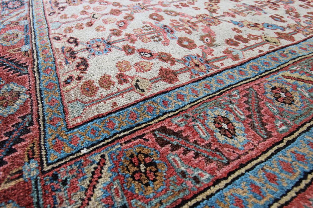 Antique Bakshaish rug, Persian, circa 1880 View VI
