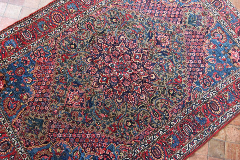 Antique Baktiari carpet, Persian, circa 1900-1910 View VII