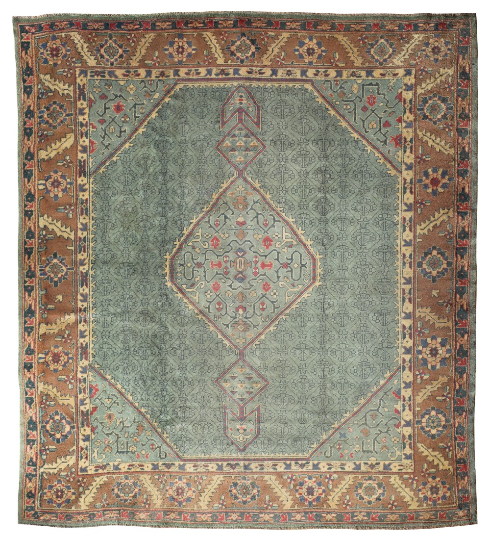 Antique Ushak carpet