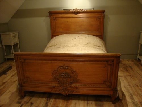 Antique French 5 Foot Bed