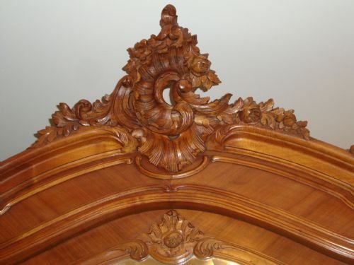 fig 2. FRENCH TRIPLE DOOR ARMOIRE