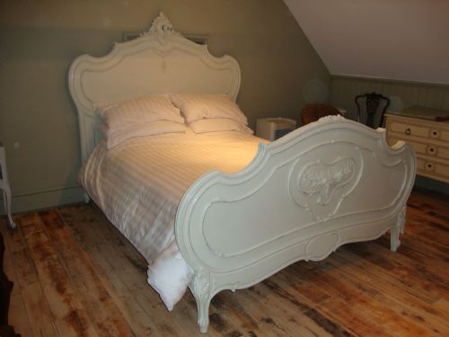 French Louis Xv Style King Size Bed