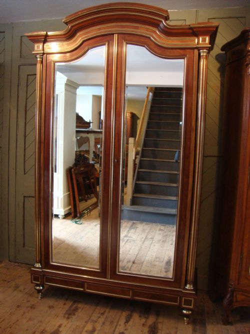 fig 1. FRENCH MOHOGANY 2 DOOR ARMOIRE