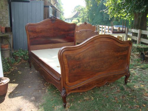 French King Size Mahogany Bed with Base