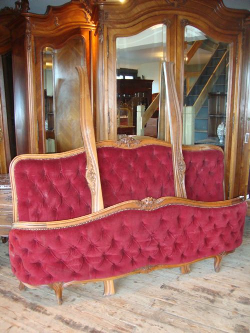 French Louis Xv Style Corbeille 6ft Bed