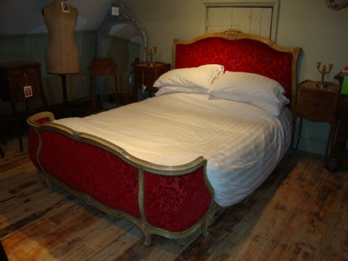 fig 1. FRENCH LOUIS XV STYLE CORBEILLE BED