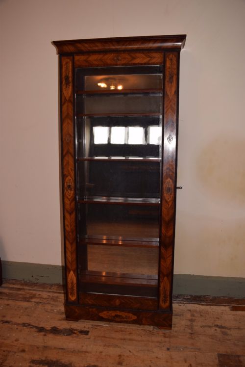 Collectors Cabinet in Kingswood Wall Hanging