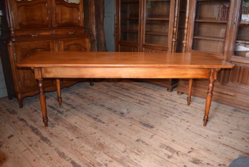 French Farmhouse Table