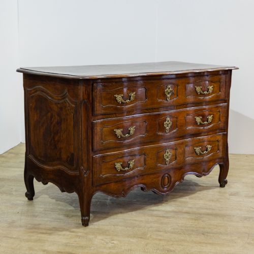 18th Century Serpentine Commode