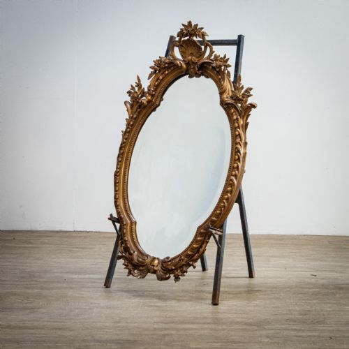 French Gilt Mirror with Foliate Decoration