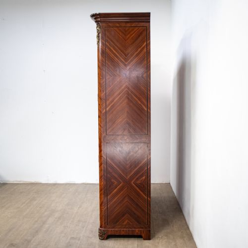 FRENCH LOUIS XV STYLE MESH DOOR BOOKCASE - ADDITIONAL PHOTO 3